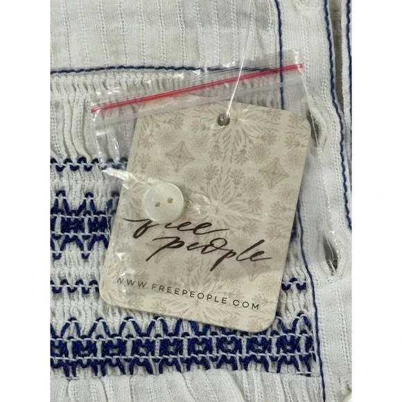 Free People White Embroidered Tunic Top 3/4 Sleeve Bohemian Smocked Cotton S